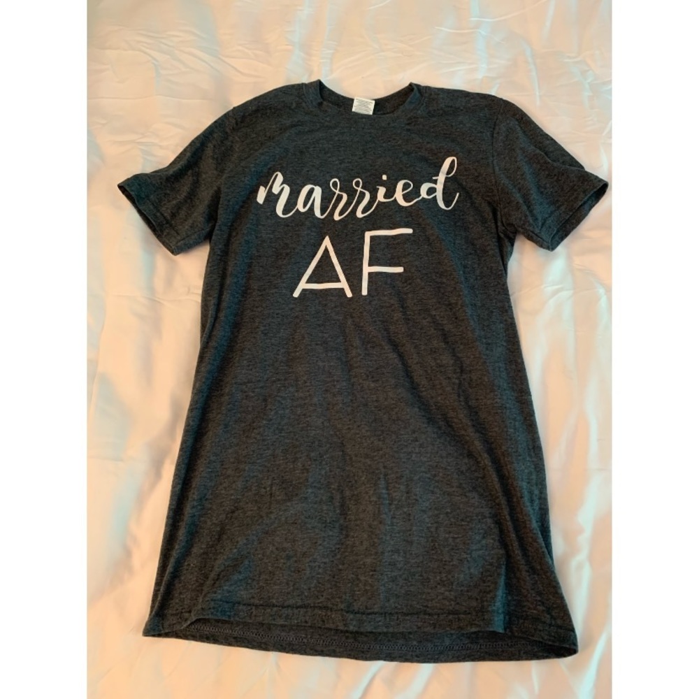 Graphic T